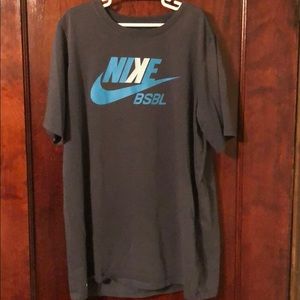 Youth XL. Nike short sleeve shirt.